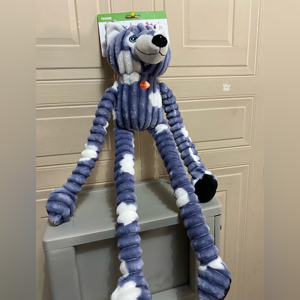 Brand New Patchwork Large Tugger Dog Toy With Squeaker, 24”